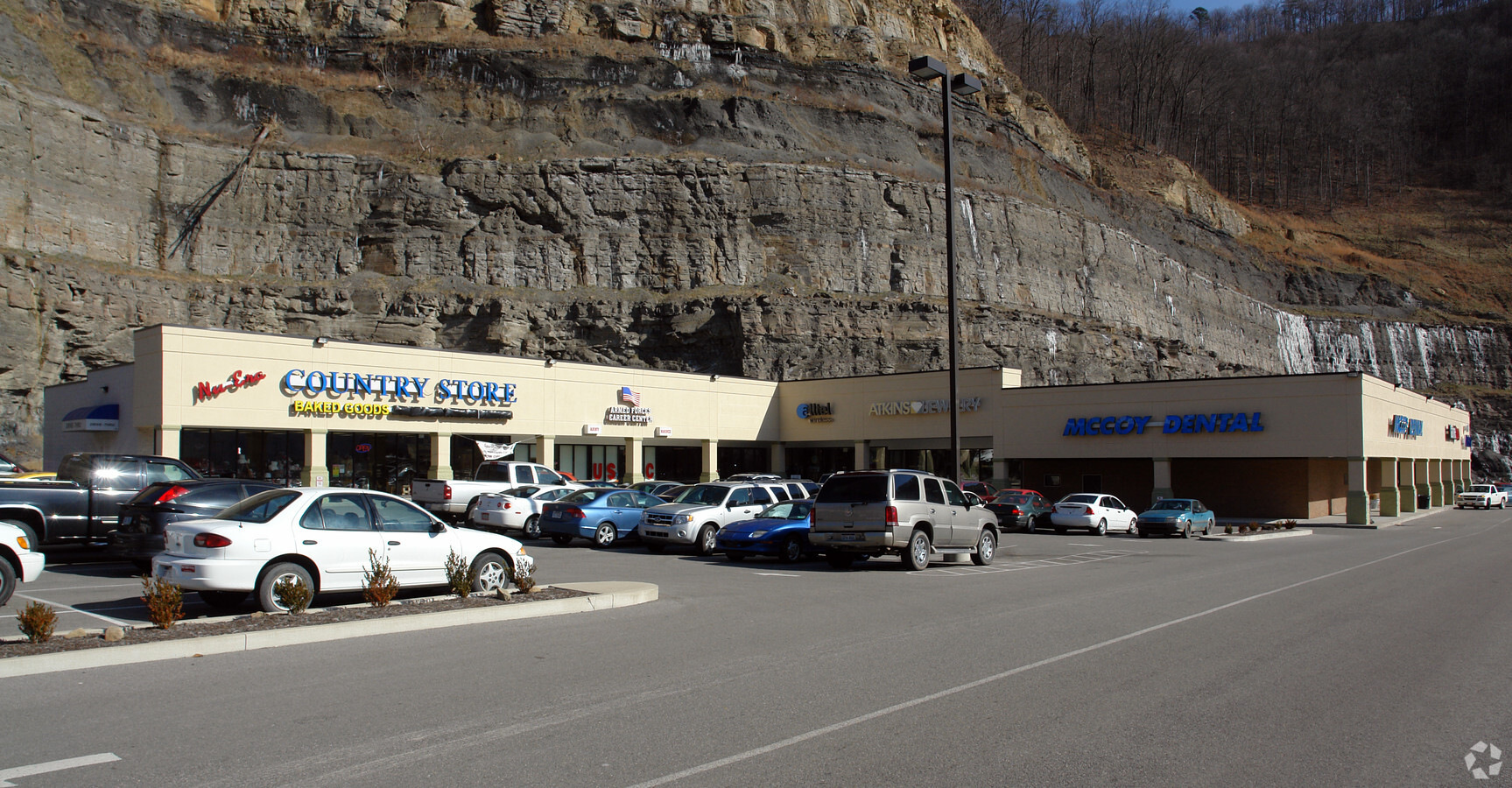 Fountain Place 75-77 Norman Morgan Blvd 2,400 SF of Office/Retail Space Available in Logan, WV 25601