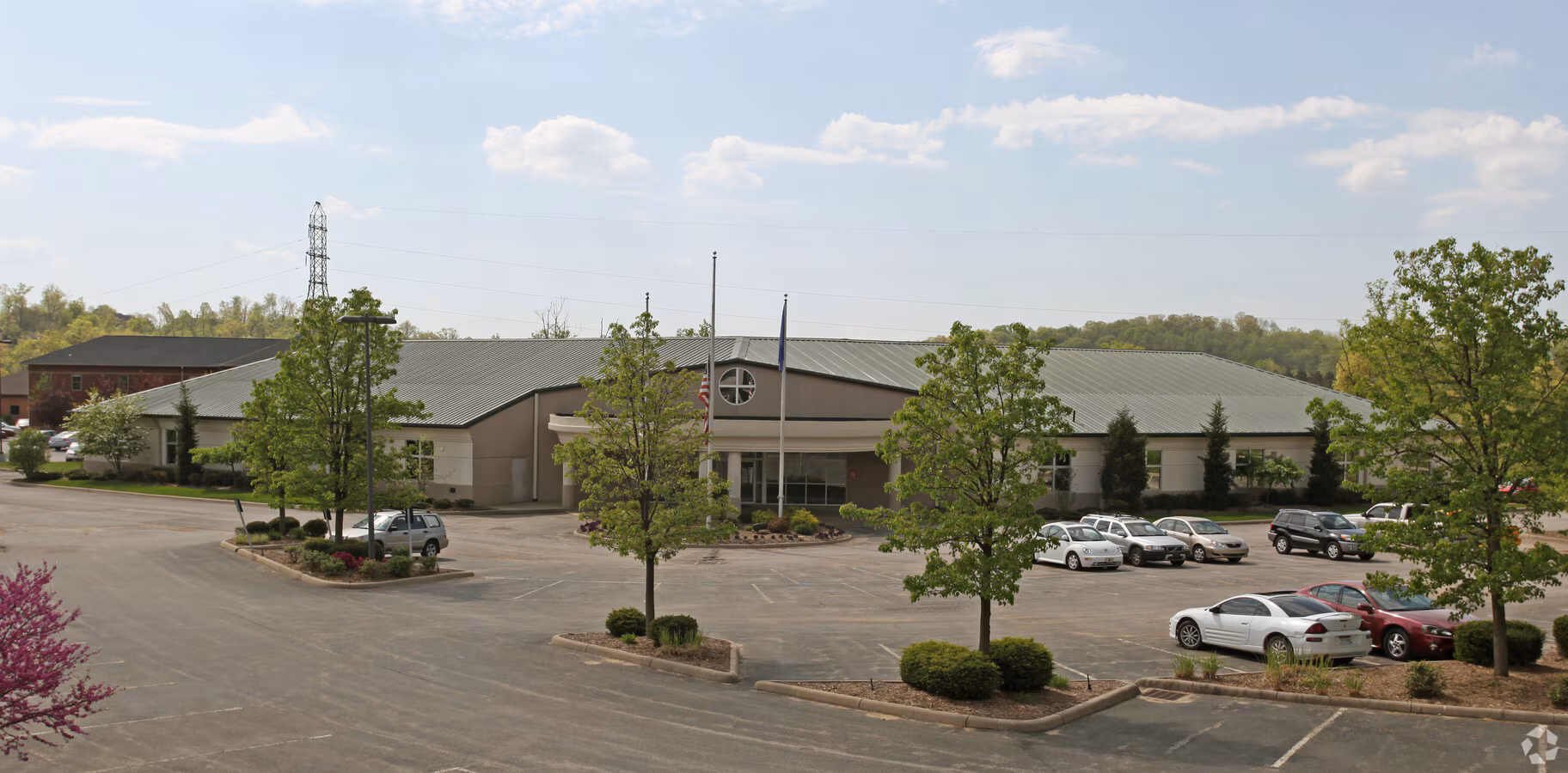 200-Tracy-Way-Charleston-WV-Building-Photo-1-HighDefinition